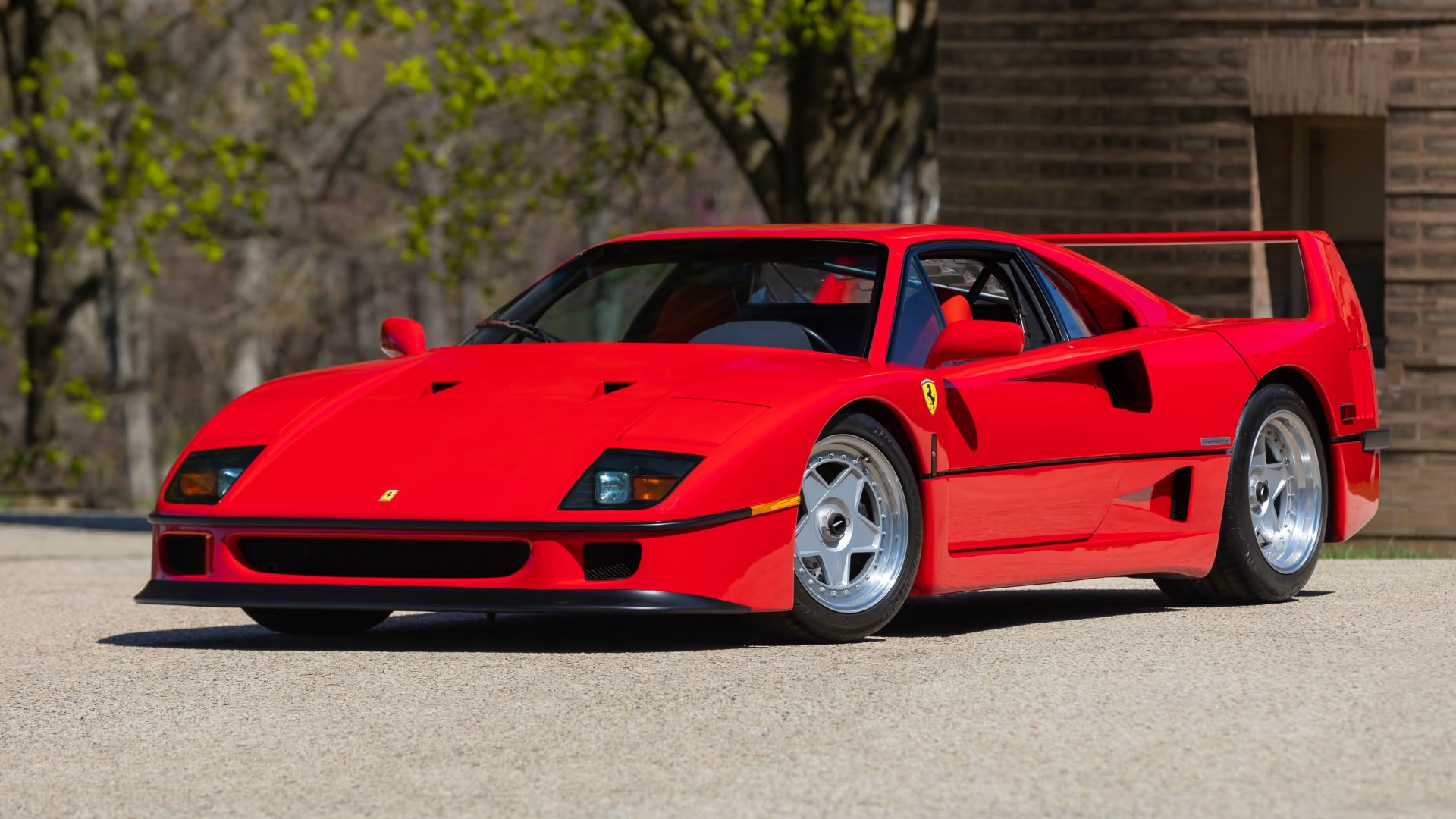 FOR SALE: 1990 Ferrari F40