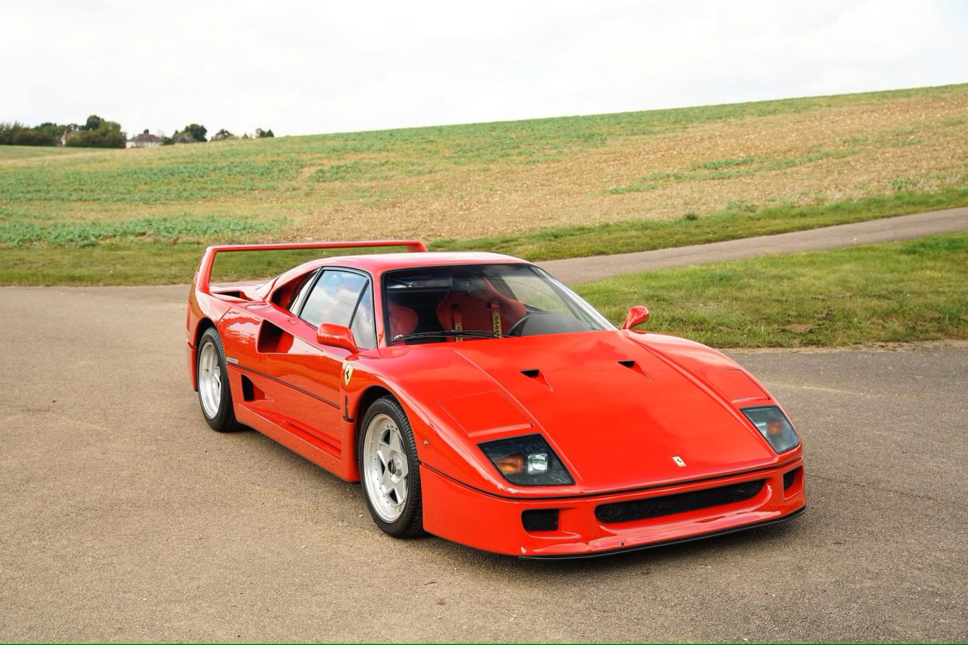 FOR SALE: 1991 Ferrari F40