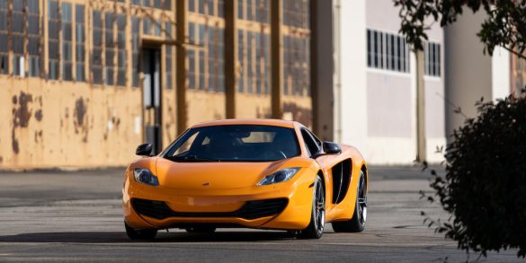 2012 McLaren MP4-12C