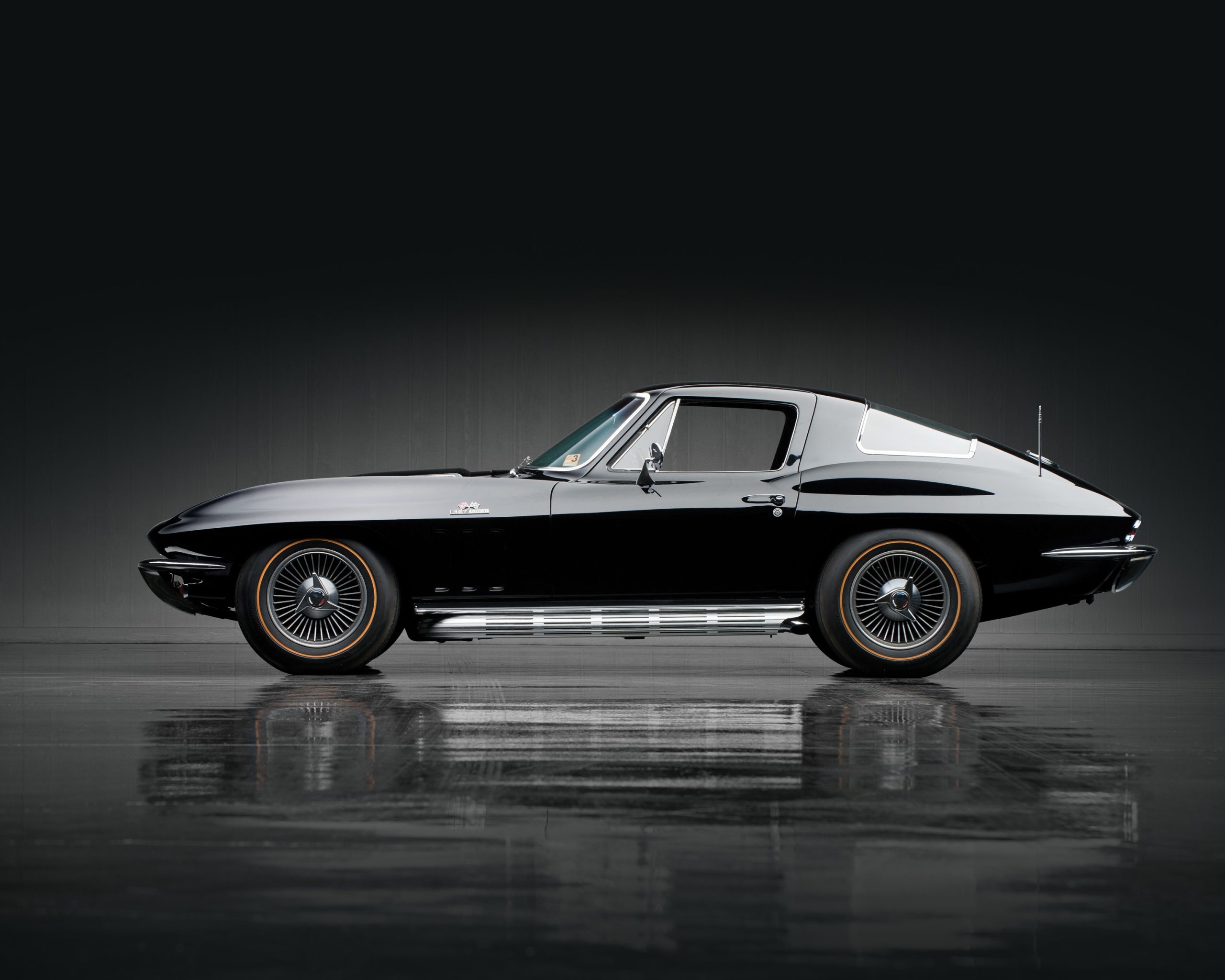 1966 Chevrolet Corvette Sting Ray 427/425 Coupe Darin Schnabel ©2013 Courtesy of RM Auctions