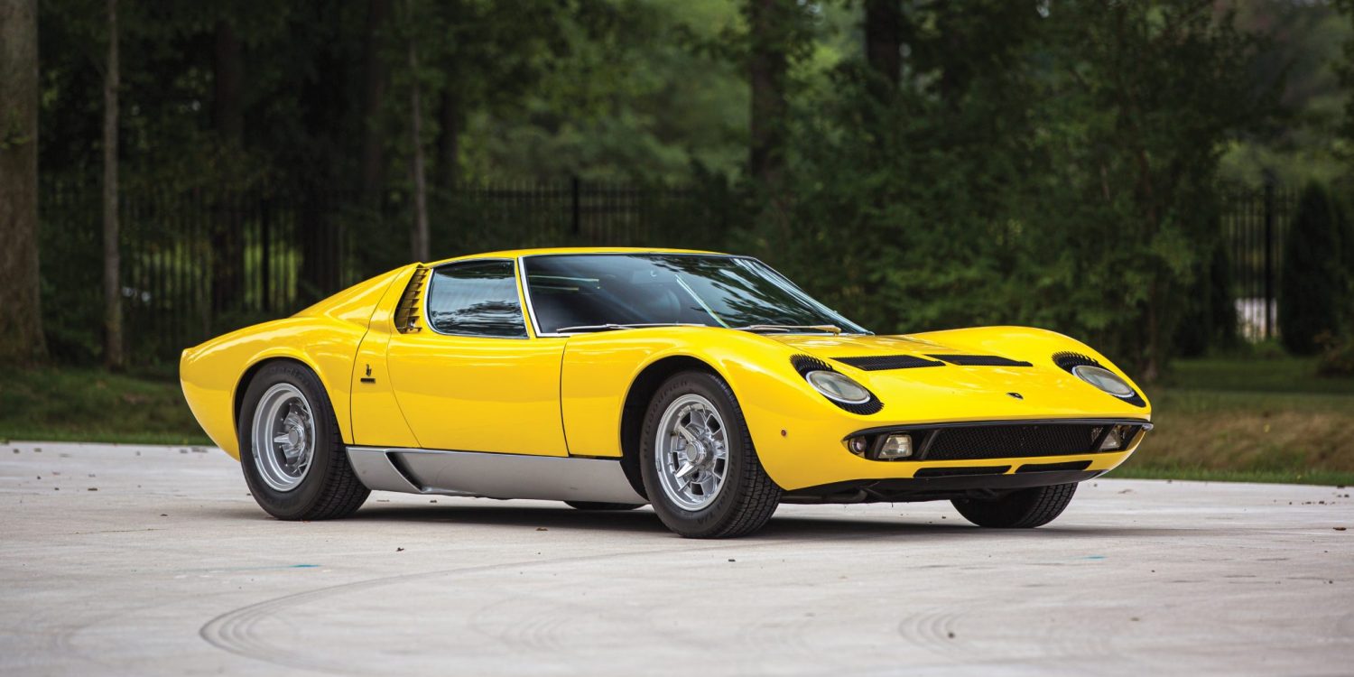 1969 Lamborghini Miura P400 S by Bertone ©2019 Courtesy of RM Sotheby's