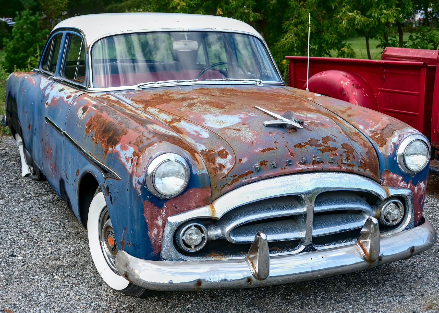  Rusted barn find Packard