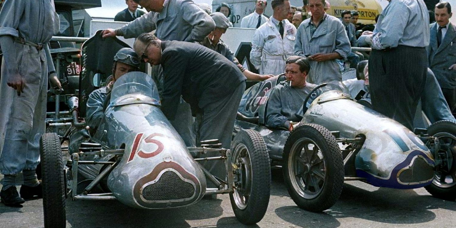 Eric Brandon (left) and Alan Brown (right) in the Ecurie Richmond 500cc Coopers. The team proved to be a success in 1951, beating the works-Coopers in numerous races. Credits 500 Owners Association (colorized by the Author)