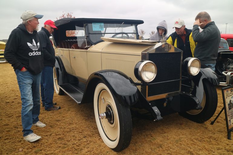 It was a drizzly day at The Gathering, but the Moon was an attraction.