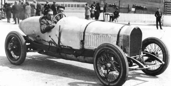 This was the world’s first sight of the Indianapolis-bound 3.0-litre Bentley during its shakedown at Brooklands. Frank Clement joined Douglas Hawkes for its exercise.