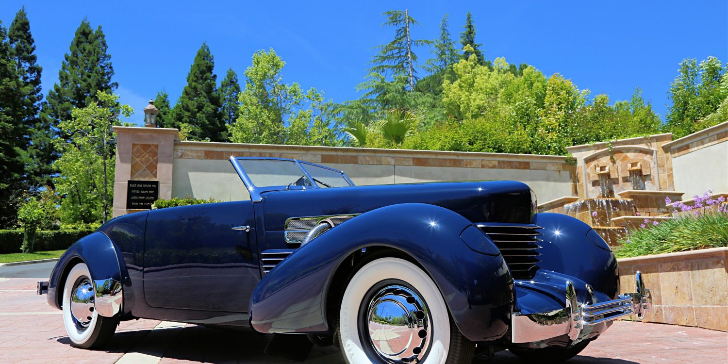 1937 Cord 812 Phaeton