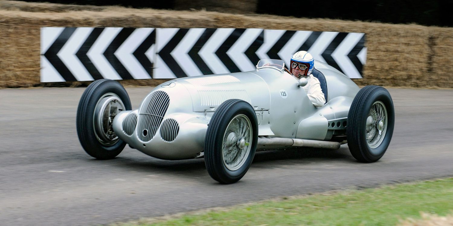 25C0091_009 Mercedes-Benz AG - Mercedes-Benz Classic Communications
