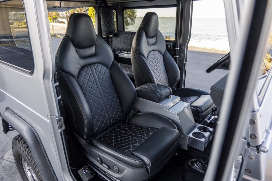 1969 Toyota Land Cruiser Fj40 Restomod interior