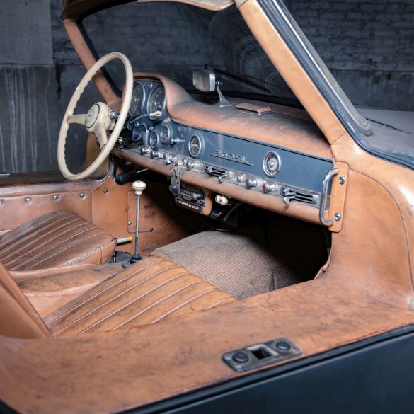 Interior of a 1956 Mercedes 300 SL