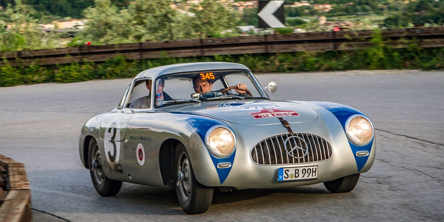 26C0053_007 Mercedes-Benz AG - Mercedes-Benz Classic Communications