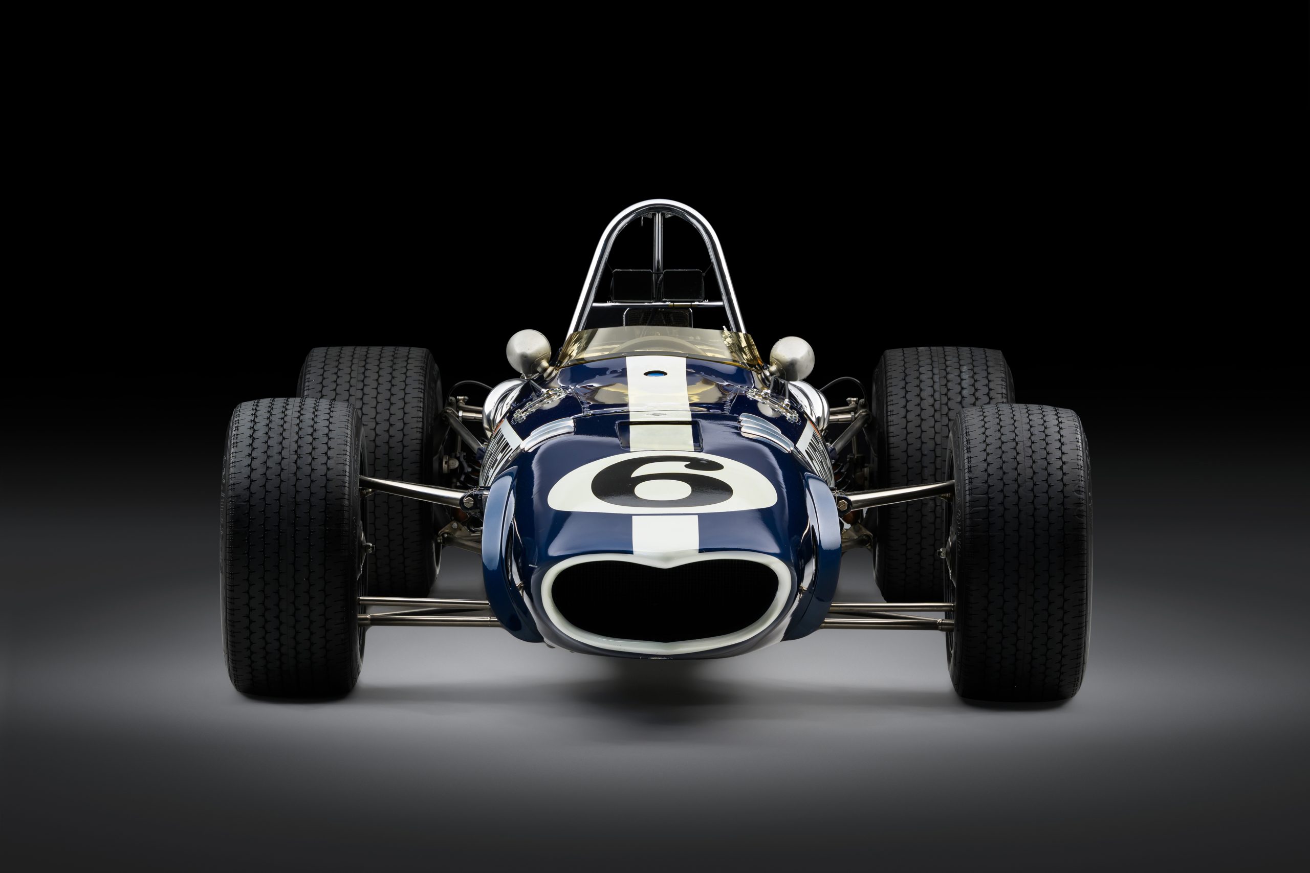 Tim Scott Fluid Images ©2026 Courtesy of RM Sotheby's