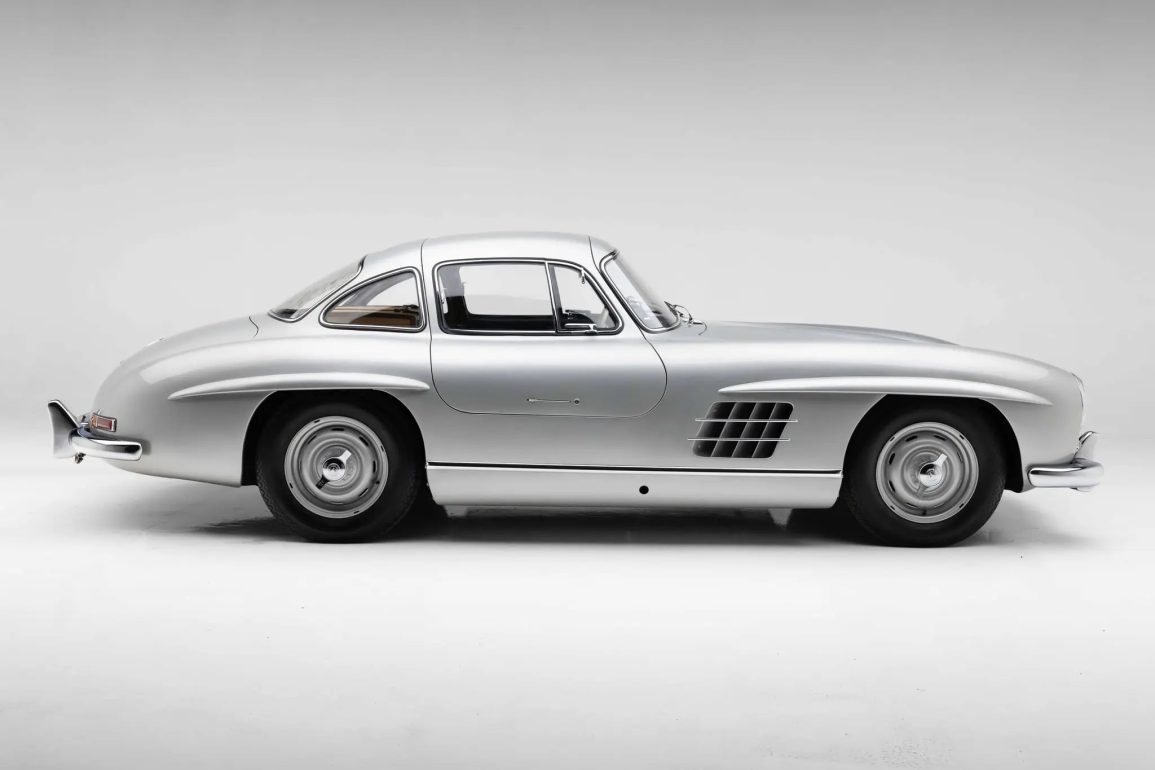 FOR SALE: 1955 Mercedes-Benz 300SL Gullwing